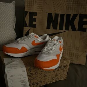 NIKE AIR MAX NEW (8) women